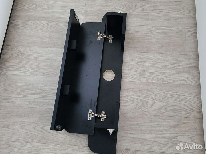 Полка для стола для проводов