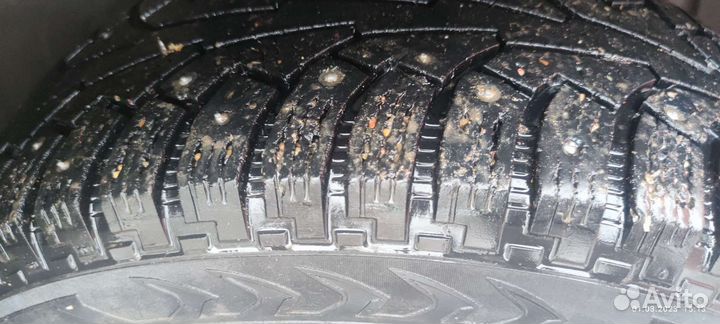 Nokian Tyres Hakkapeliitta 5 SUV 225/65 R17