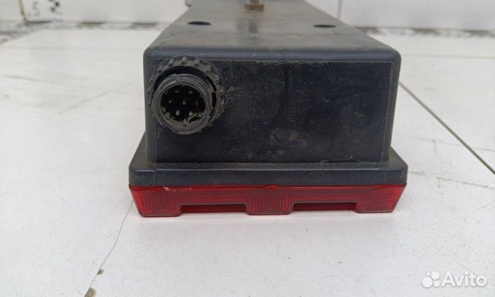 Фонарь задний правый Mercedes Benz Actros 2 