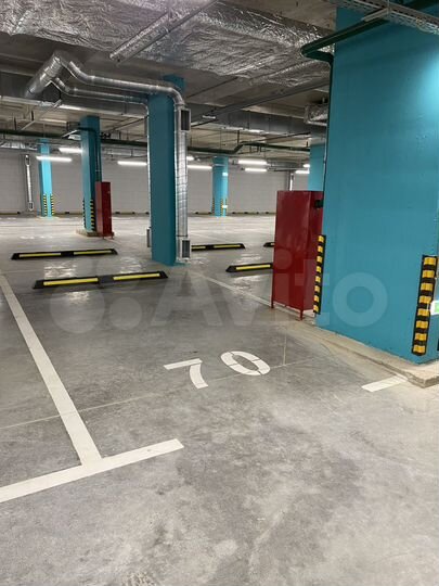 Машиноместо, 14 м²