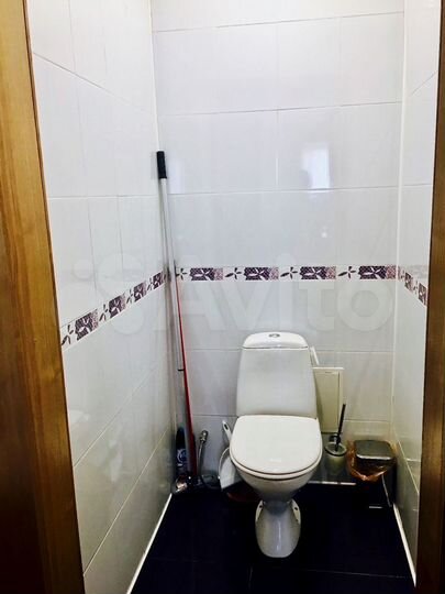 3-к. квартира, 100 м², 2/6 эт.