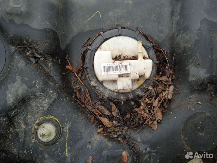 Насос топливный nissan tiida c11 hr15dr