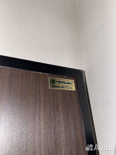 90 x 210 Дверь металлическая gardian