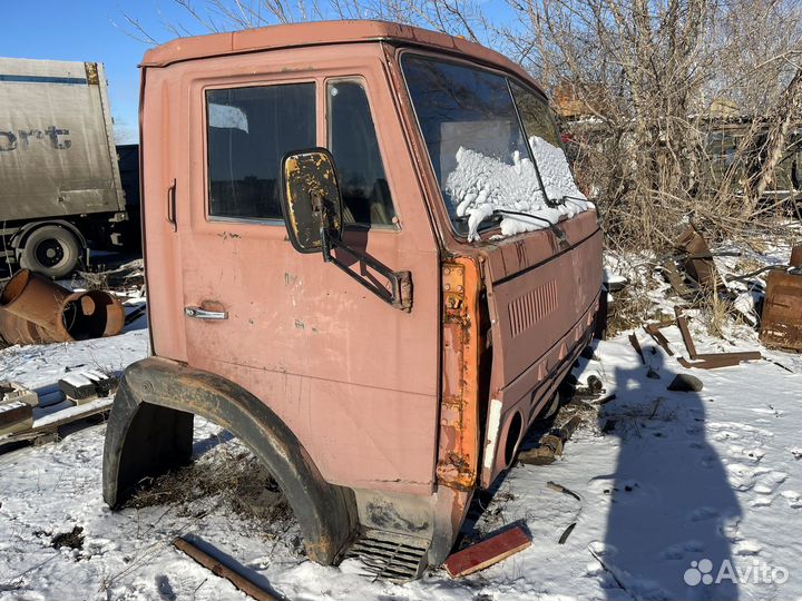 Продам кабину Камаз