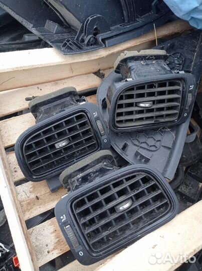 Volkswagen polo седан 5 воздуховод печки