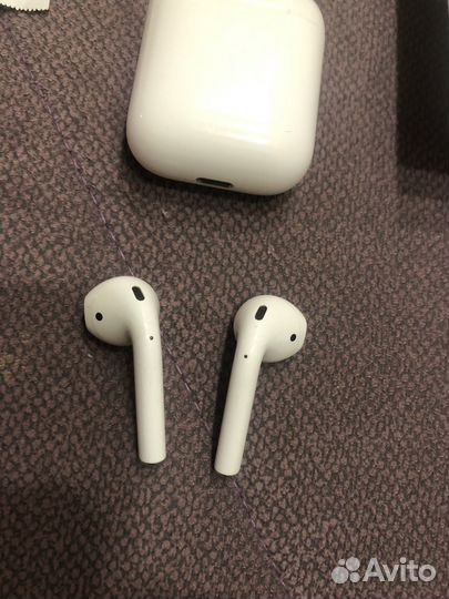 AirPods 2 оригинал с чеком