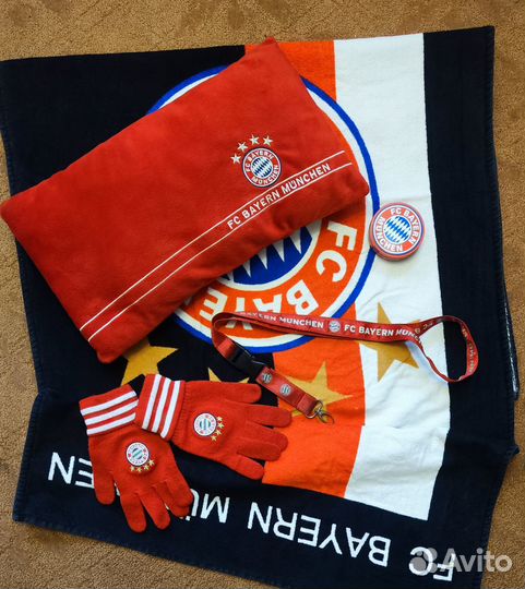 Футбольная атрибутика Бавария (8 предм.), оригинал
