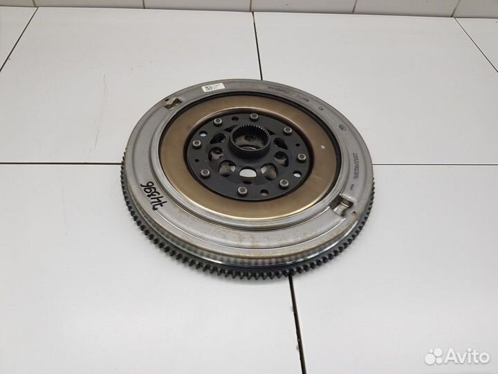 Маховик двигателя (Geely Coolray)