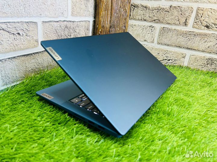 Как новый Lenovo i5-10Gen/Ram 16/SSD512 металл