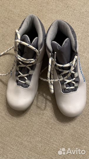Лыжные ботинки 35 размер
