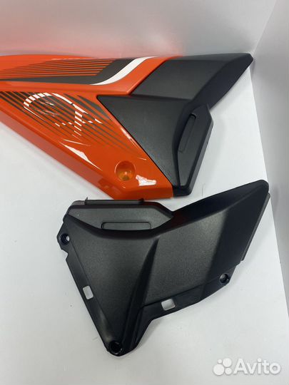 Комплект накладок(крышек) черных для мопеда