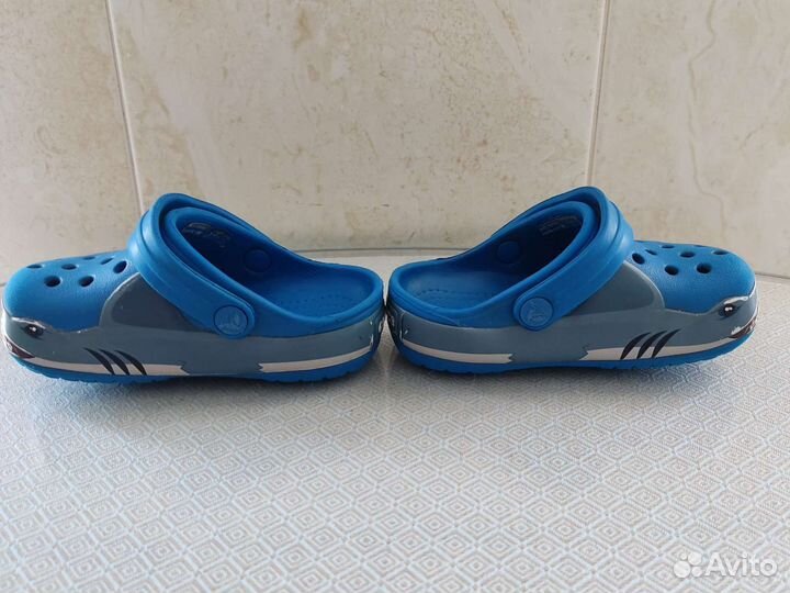 Crocs для мальчика С6 23 р
