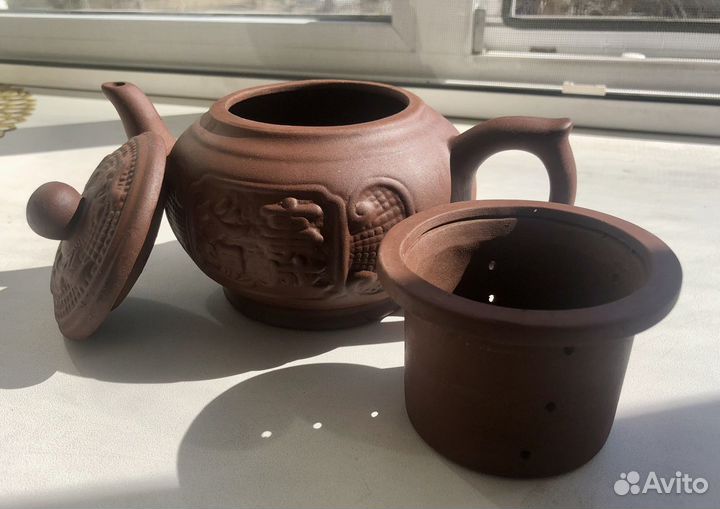 Заварочный чайник из глины