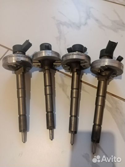 Форсунки zd30 Nissan cabstar