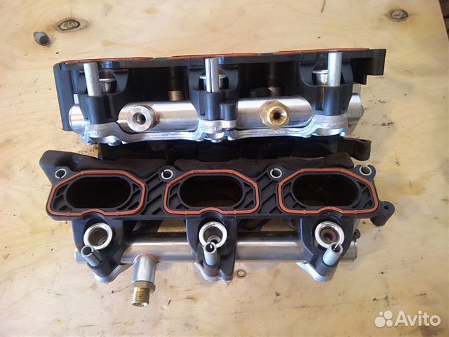 Выпускной коллектор VAG 06e133109s