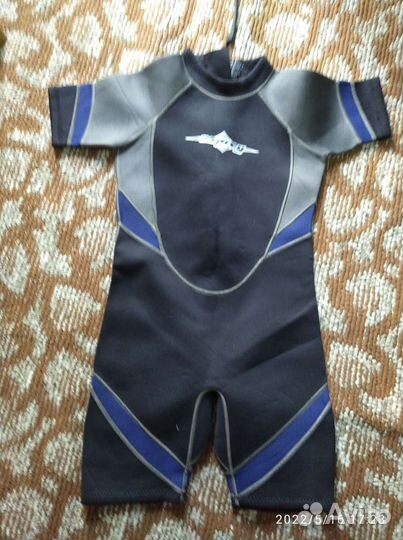 Гидрокостюм