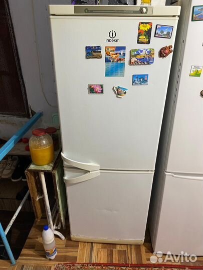 Холодильник б/у, в нормальном состоянии