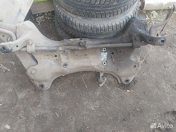 Подрамник передний Хендай Солярис 1.4 мт 2015г