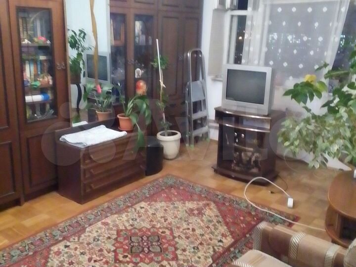 Комната 30 м² в 2-к., 17/22 эт.