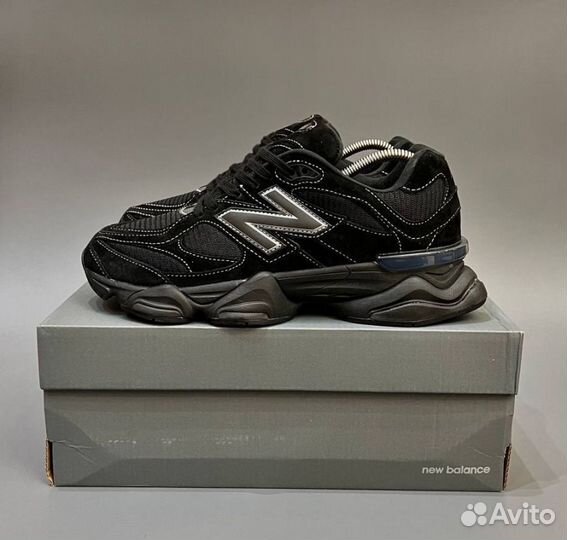 Современные New Balance 9060 Black