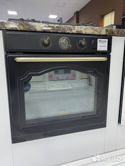 Духовой шкаф