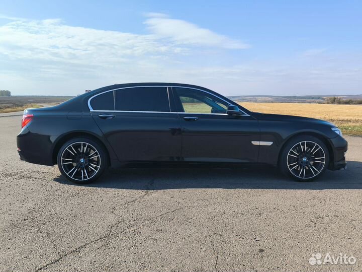 BMW 7 серия 4.4 AT, 2013, 140 000 км