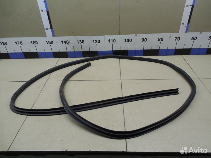 Уплотнитель (внутри) Fusion 2002-2012