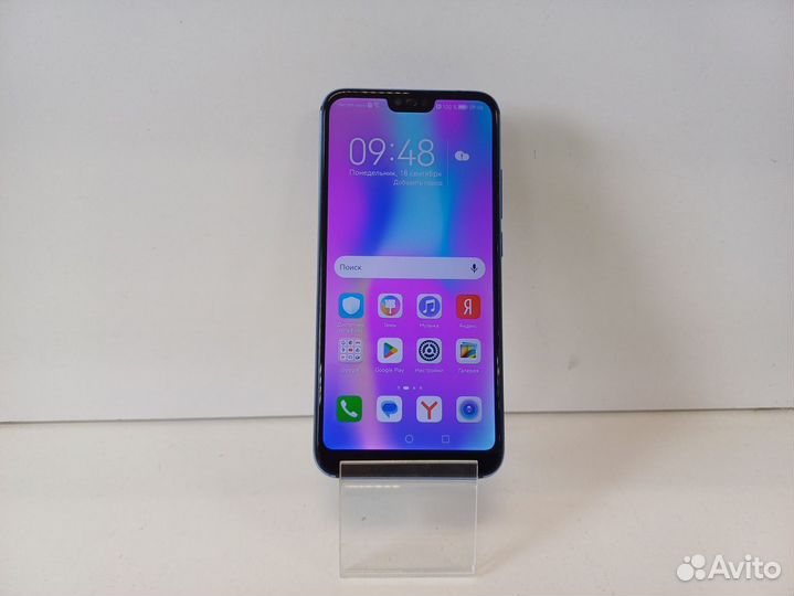 HONOR 10, 4/64 ГБ