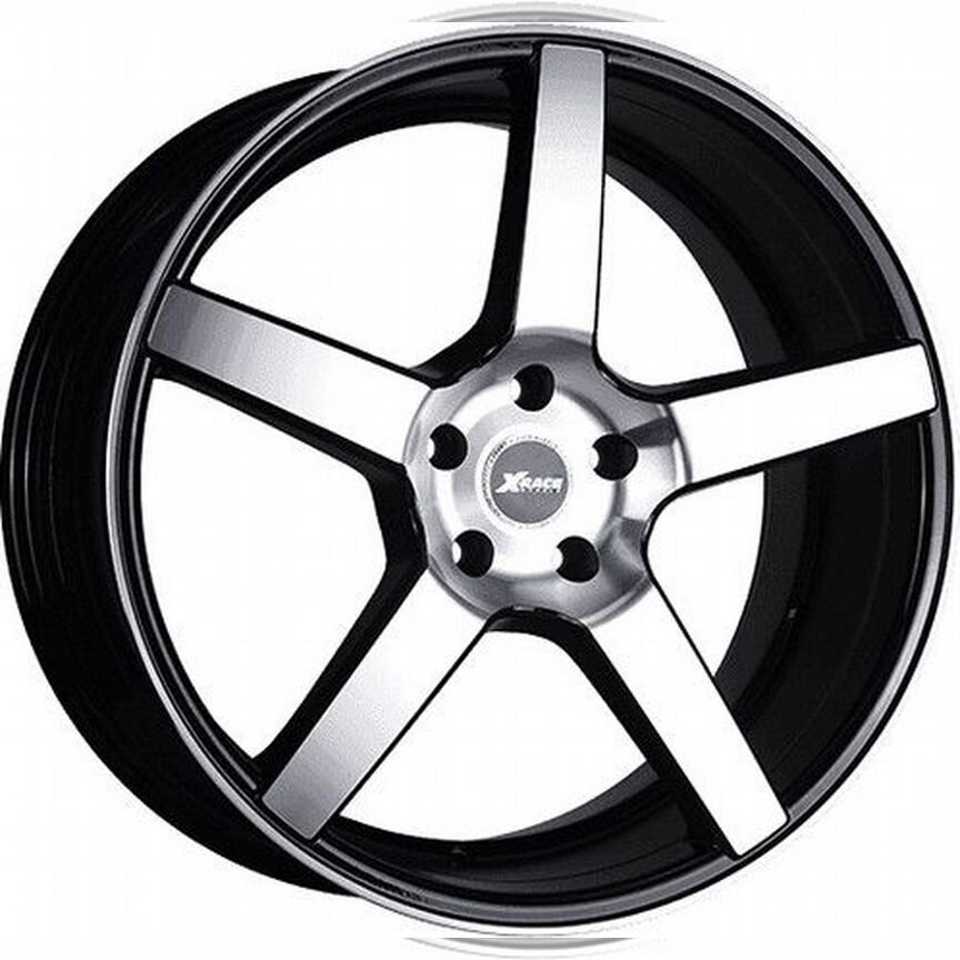 Megami AF-07 : 7,5x18 5*114,3 Et:37 Dia:66,6 bkf