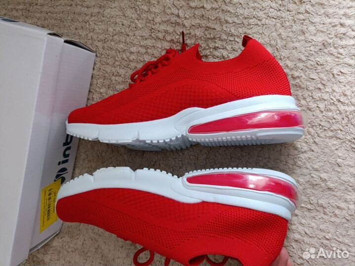 Кроссовки р40 новые летние