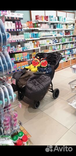 Коляска прогулочная для двойни