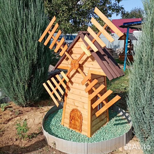 Декоративная мельница для сада