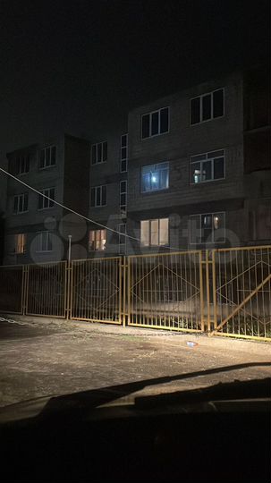 4-к. квартира, 94 м², 1/6 эт.