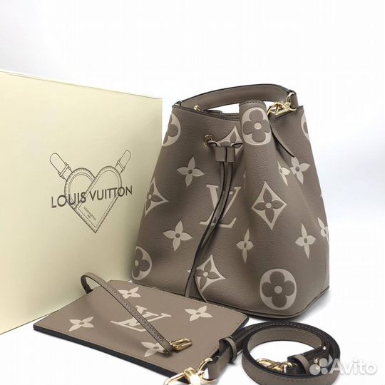 Сумка Louis Vuitton мешок