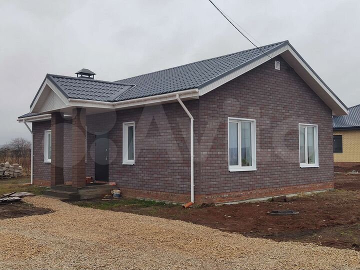 Коттедж 104 м² на участке 10 сот.