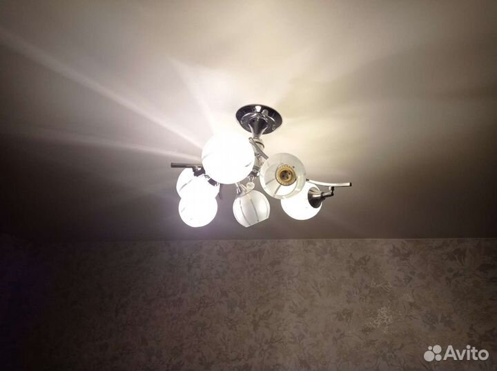 Люстра потолочная