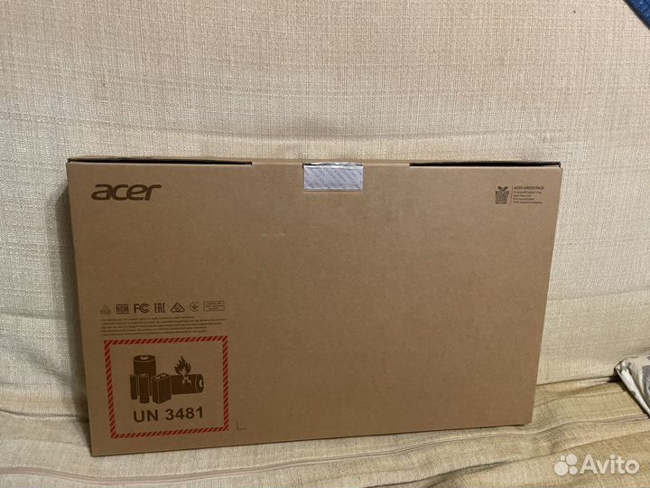 Ноутбук Acer Aspire 5 A515-57-557Z