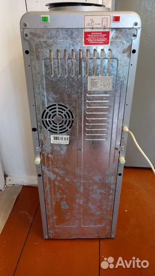 Кулер для воды с холодильником 10л,t12-92гр,770вт