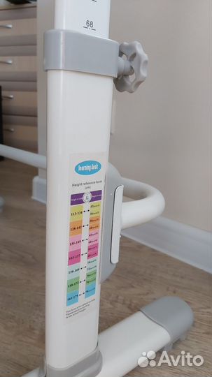 Растущая парта и стул бу