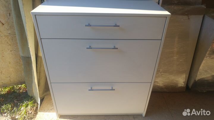 Продам обувницу