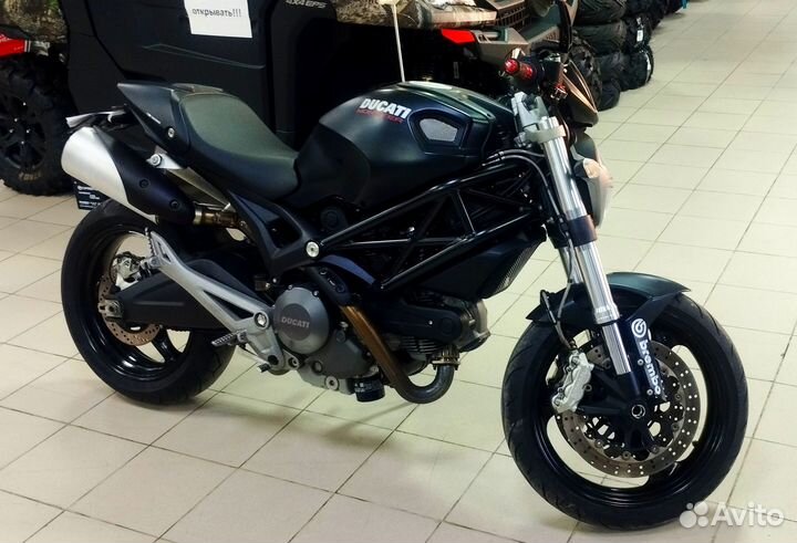 Ducati Monster 696, 2013 (б/у)