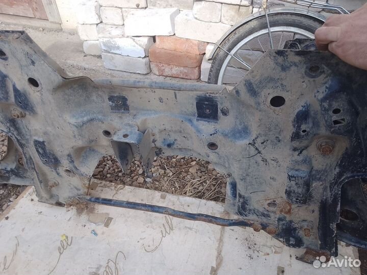 Подрамник Ситроен С-Elysse Пежо 301