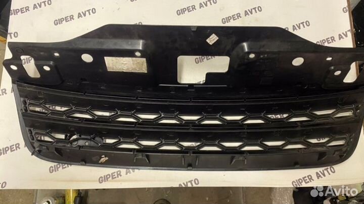 Решетка радиатора Land Rover Discovery 5 L462 306