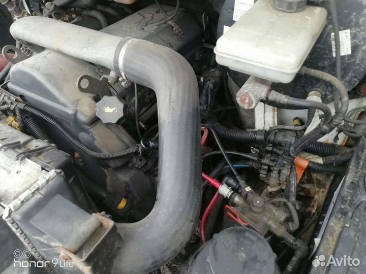 Продаю двс Ивеко Дейли 2.8 Сафин