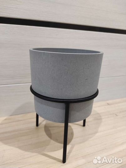 Кашпо горшок для цветов