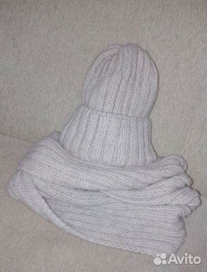 Комплект шапка и снуд женский