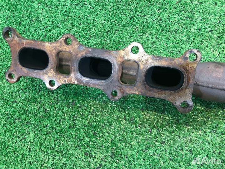 Выпускной коллектор левый Audi Q7 4LB cjga 2011