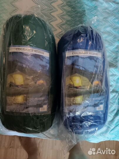 Продаются спальные мешки 2 шт