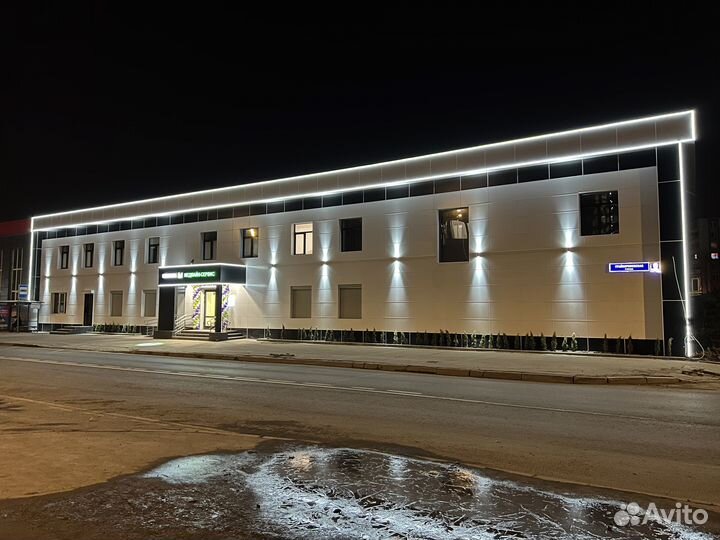 Оформление контурной подсветки фасада дома