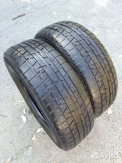 Yokohama Ice Guard IG50 215/65 R16 98Q